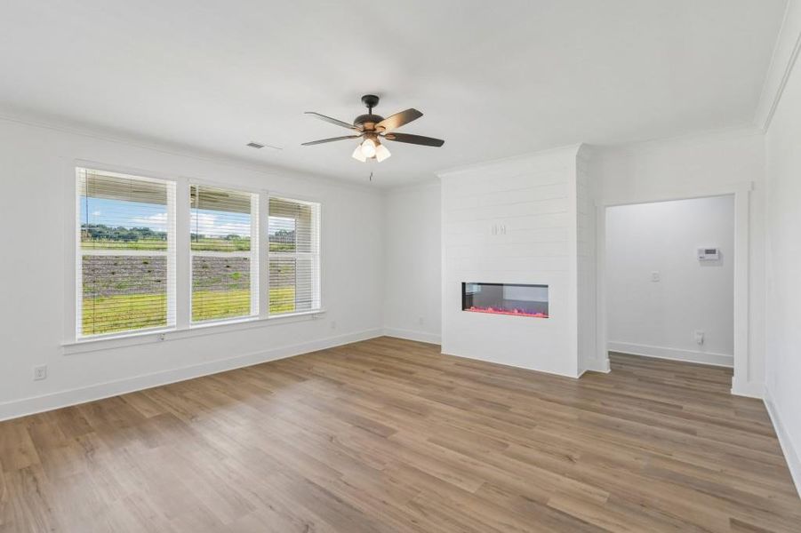 Spacious, unfurnished interior of a new home in Magnolia Ridge, Monroe (Image 19).