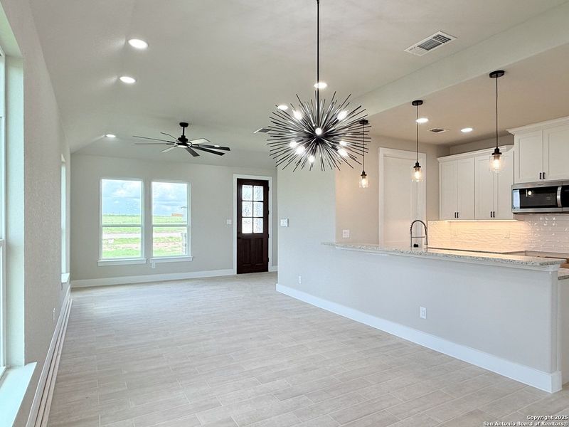 Spacious, unfurnished interior of a new home in , La Vernia (Image 18). Spacious, unfurnished interior of a new home in , La Vernia (Image 18).