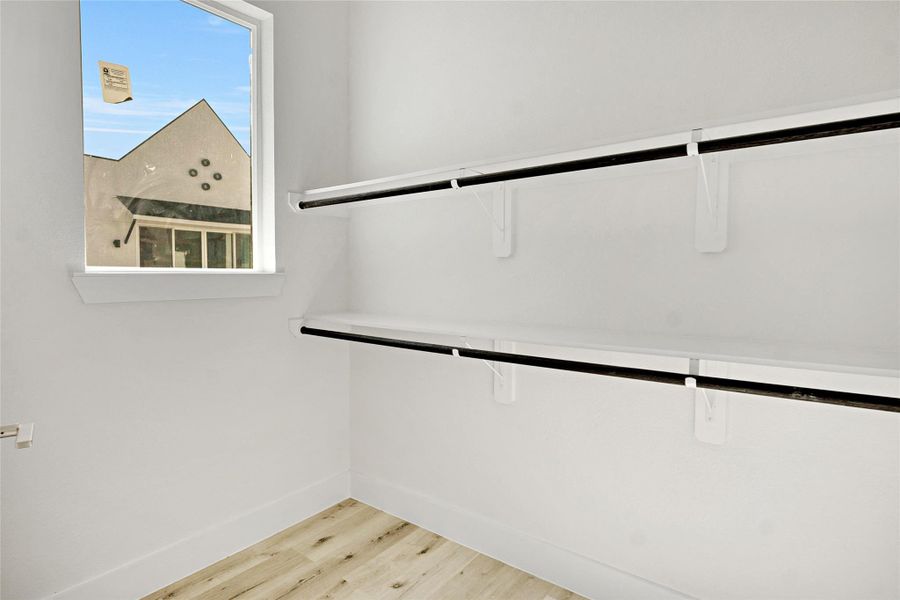 Spacious, unfurnished interior of a new home in , Houston (Image 21).