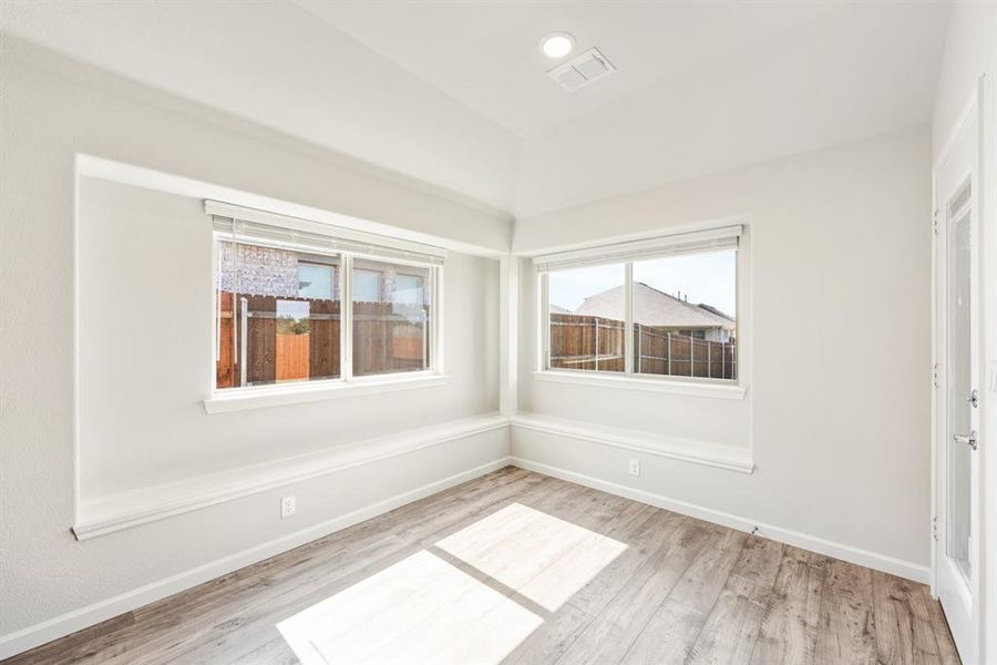 Spacious, unfurnished interior of a new home in Eagle Glen, Alvarado (Image 23). Spacious, unfurnished interior of a new home in Eagle Glen, Alvarado (Image 23).