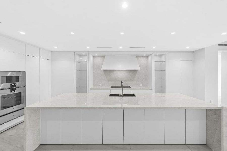 004-220SoutheastMiznerBoulevard-415-Boca