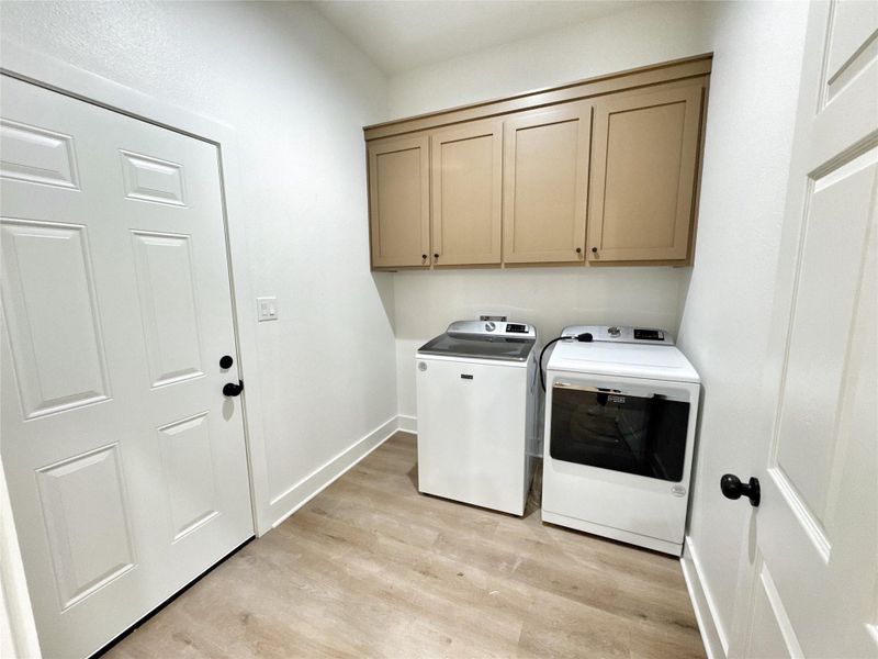 Furnished interior view inside a new home in , Woodville (Image 4).