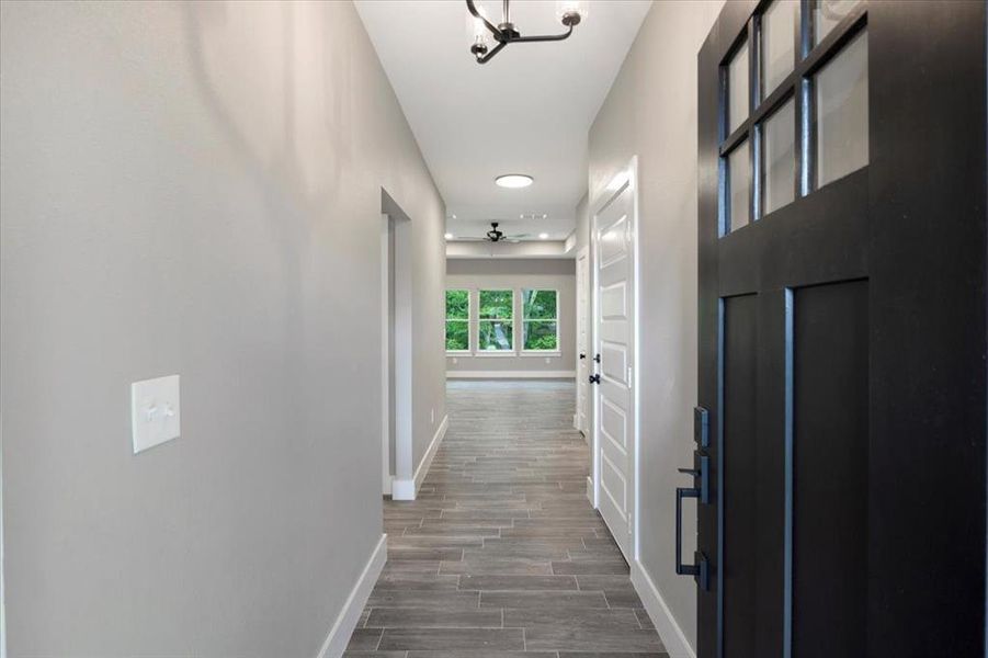 Spacious, unfurnished interior of a new home in , Lindale (Image 29).