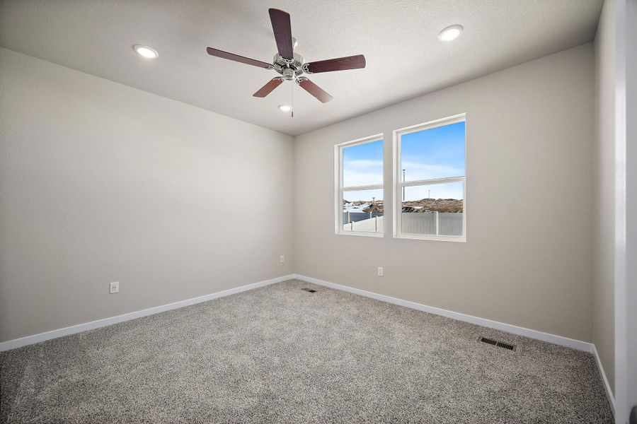 Spacious, unfurnished interior of a new home in Aspen Ranch, Fountain (Image 19).