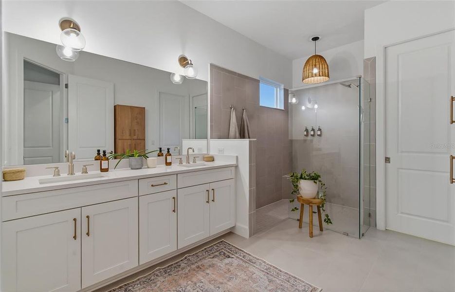 Furnished interior view inside a new home in , Palmetto (Image 34).