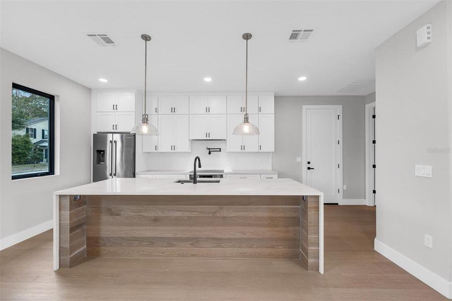 Furnished interior view inside a new home in , Orlando (Image 13).