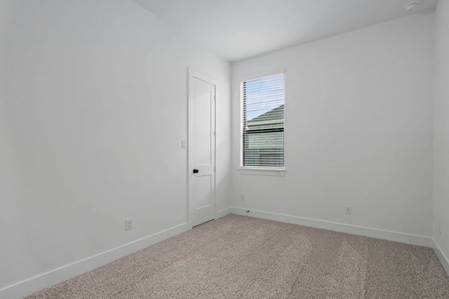Spacious, unfurnished interior of a new home in Artavia, Conroe (Image 19).
