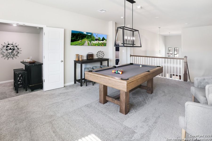 Furnished interior view inside a new home in Buffalo Crossing, Cibolo (Image 12). Furnished interior view inside a new home in Buffalo Crossing, Cibolo (Image 12).