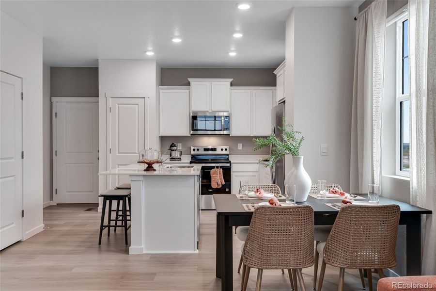 Furnished interior view inside a new home in Vista Meadows, Fort Lupton (Image 6).