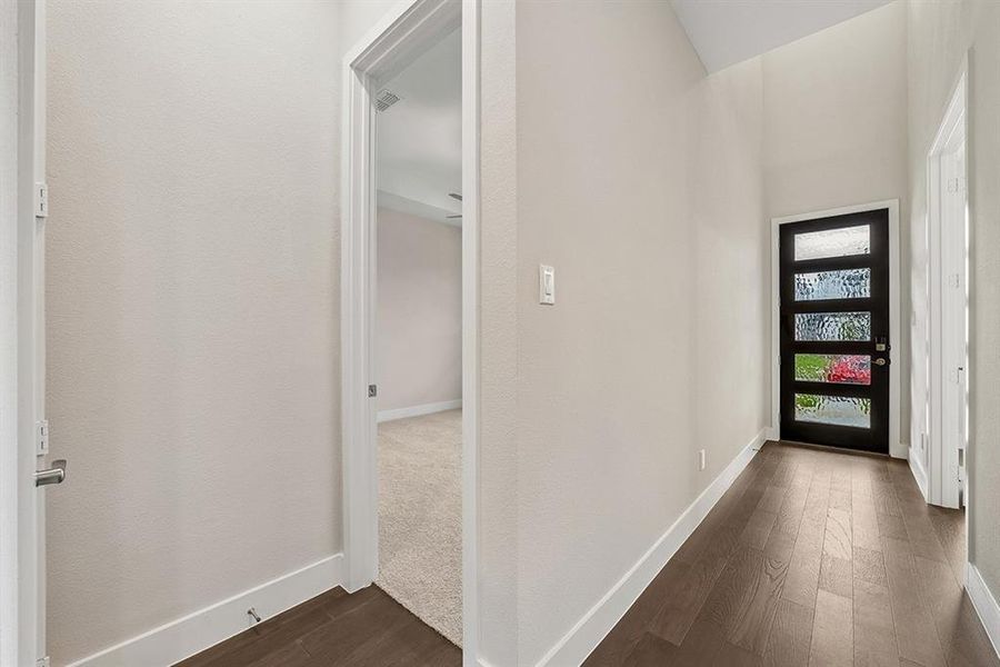 Spacious, unfurnished interior of a new home in Lexington Frisco, Frisco (Image 17). Spacious, unfurnished interior of a new home in Lexington Frisco, Frisco (Image 17).