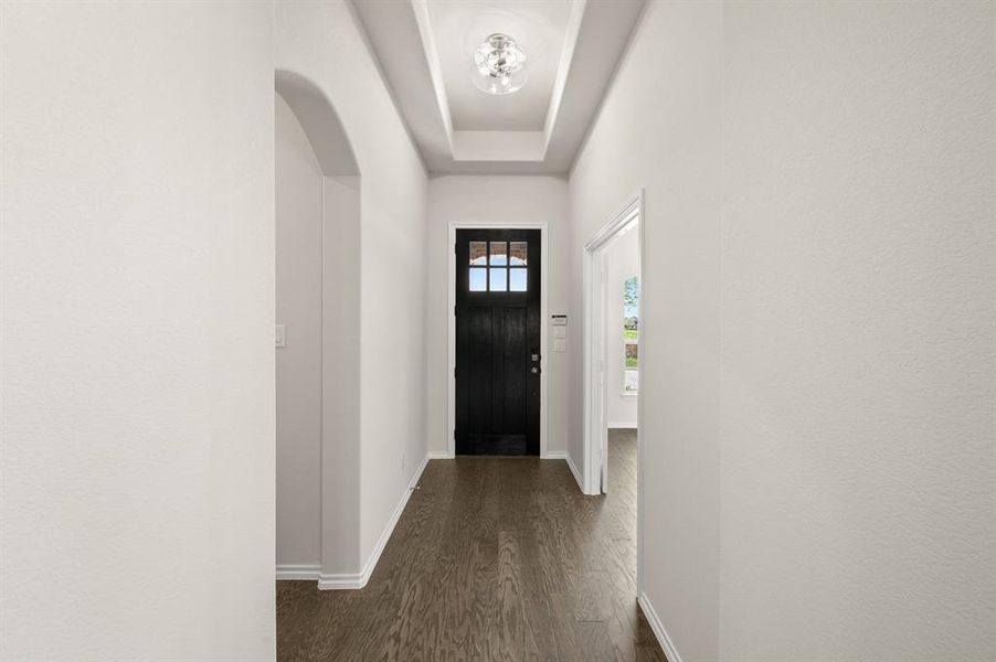 2845 Holstein- Entry-1