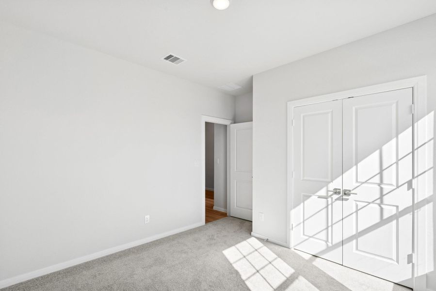 Spacious, unfurnished interior of a new home in Escondido 50' Homesites, Magnolia (Image 20).