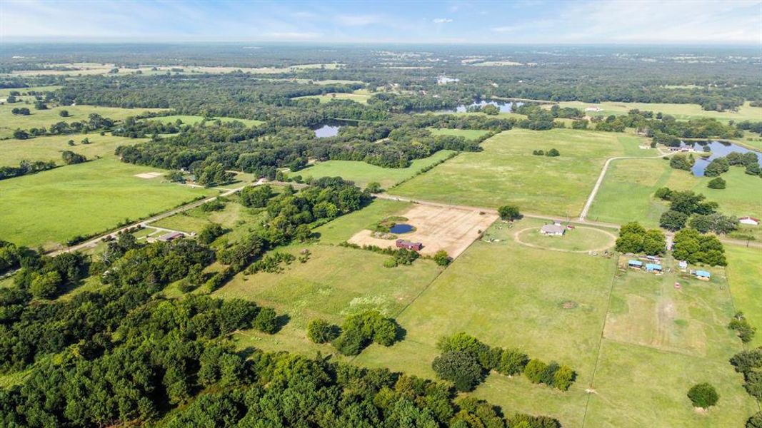 Image 18 of a home in .