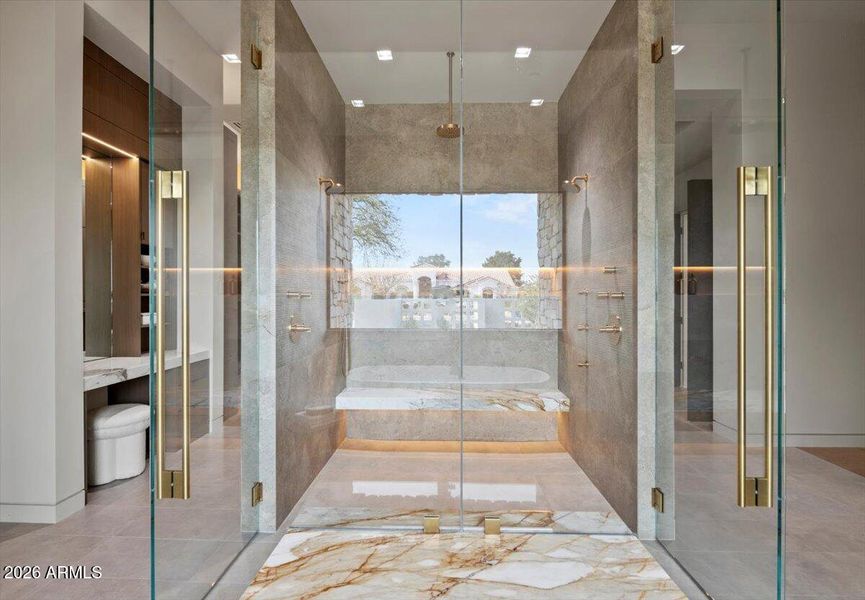 037-9790 N 56th St 23