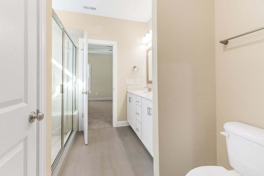 Representative unfurnished interior of a home built from the Bladen by Caviness & Cates Communities in Maggie Way, Wendell (Image 173).