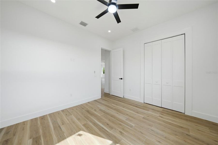 Spacious, unfurnished interior of a new home in , Punta Gorda (Image 42).