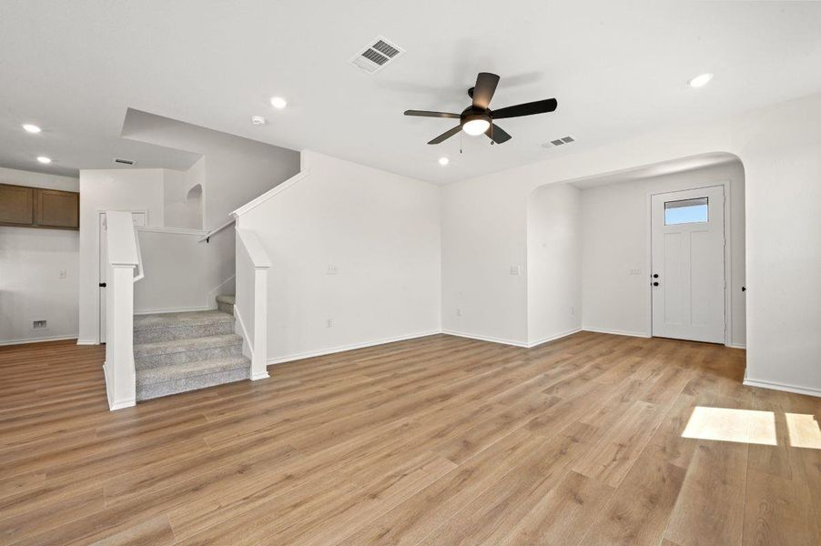 Spacious, unfurnished interior of a new home in Watermill-Heritage Collection, Uhland (Image 14). Spacious, unfurnished interior of a new home in Watermill-Heritage Collection, Uhland (Image 14).
