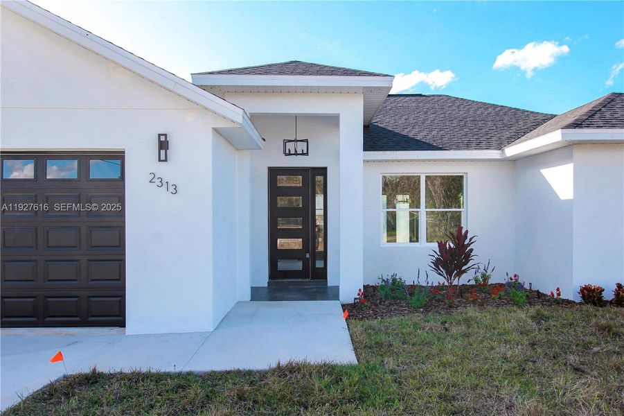Exterior details and patio area of a home in , Avon Park (Image 25). Exterior details and patio area of a home in , Avon Park (Image 25).