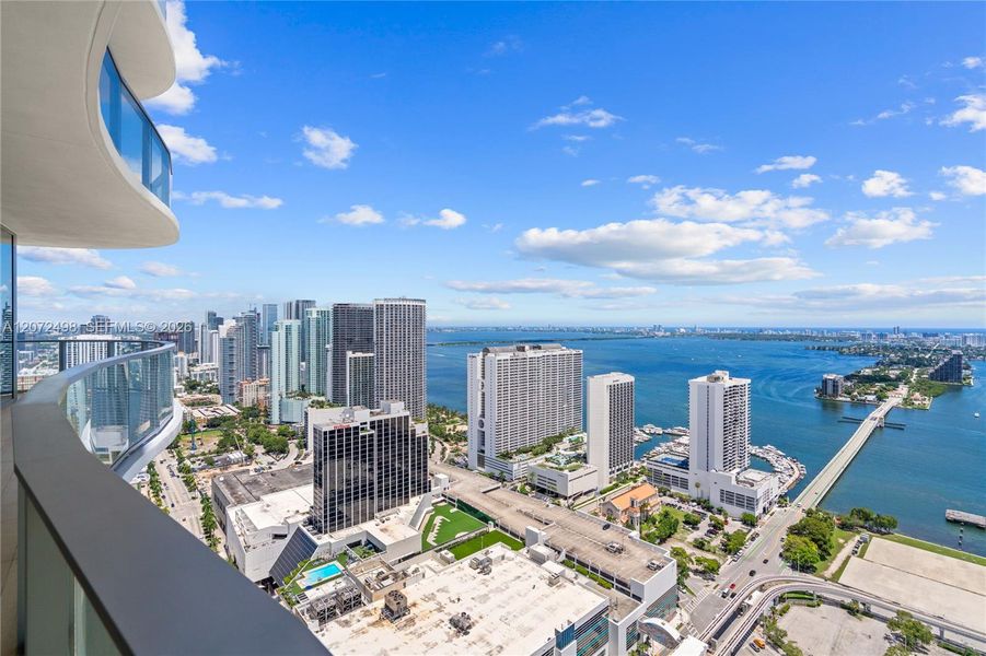 Condo located in Miami, FL showcasing its design and architecture (Image 46). Condo located in Miami, FL showcasing its design and architecture (Image 46).