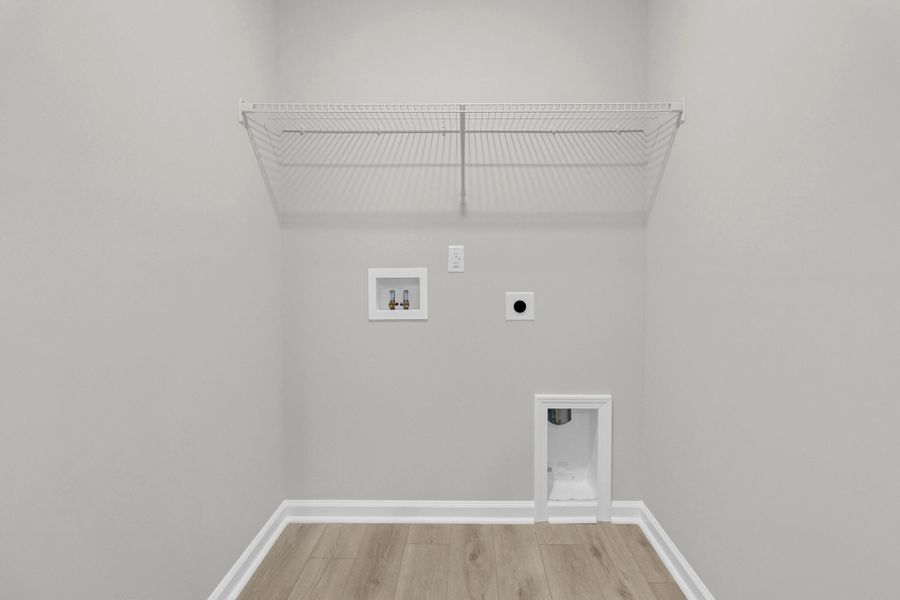 Spacious, unfurnished interior of a new home in Central Creek, Goose Creek (Image 28). Spacious, unfurnished interior of a new home in Central Creek, Goose Creek (Image 28).