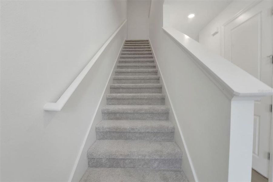 Spacious, unfurnished interior of a new home in Shores at Mirada, San Antonio (Image 12).