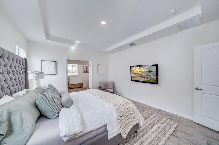 Furnished interior view inside a new home in , Port St. Lucie (Image 39).
