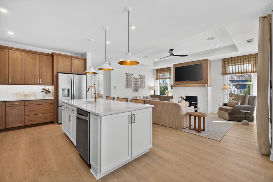 Representative furnished interior of a home built from the Mystique by Pulte Homes in Hickory Ridge, Greer (Image 6).