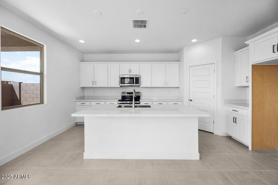 hj-az-phoenix-asante-vista-arlington-lot