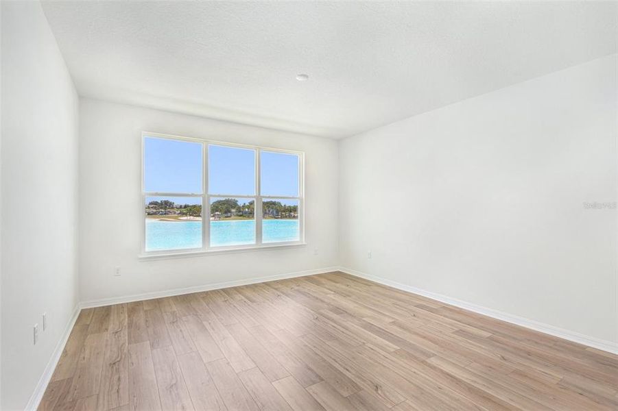 Spacious, unfurnished interior of a new home in , San Antonio (Image 25).