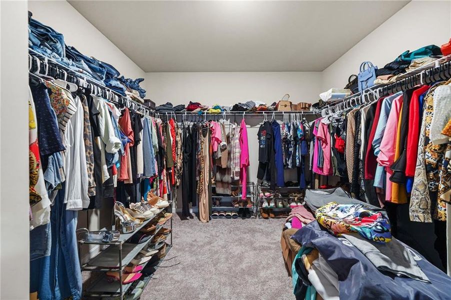 Image 35 of a home in Berkeley Lakes.