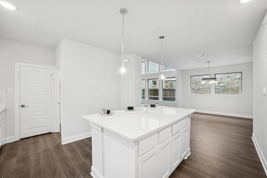 Furnished interior view inside a new home in Creekshaw – Gardens, Royse City (Image 10). Furnished interior view inside a new home in Creekshaw – Gardens, Royse City (Image 10).