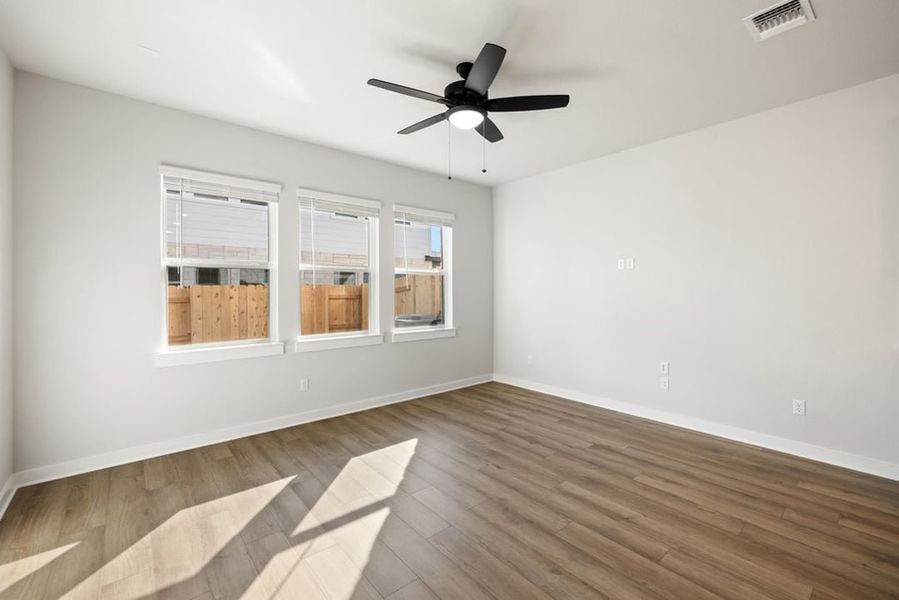 Spacious, unfurnished interior of a new home in Union Collection at Park Central, Georgetown (Image 19).