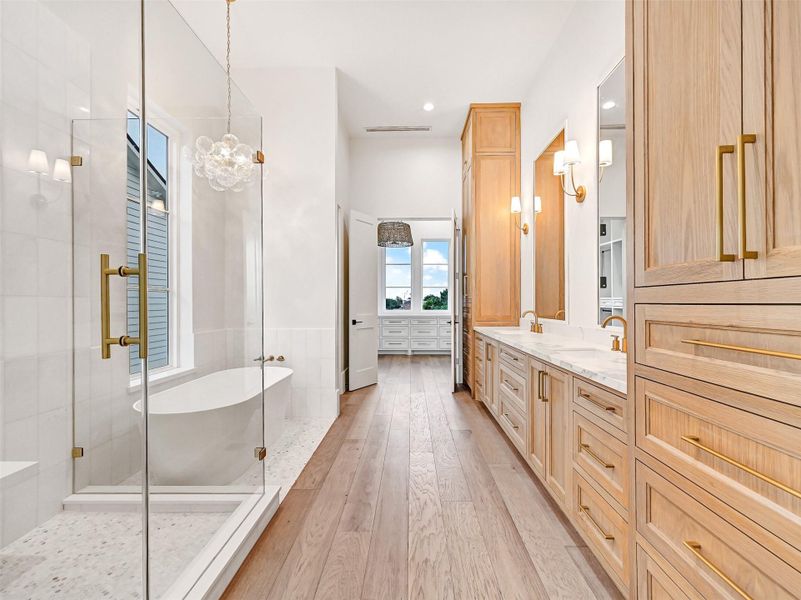 Furnished interior view inside a new home in , Galveston (Image 12).