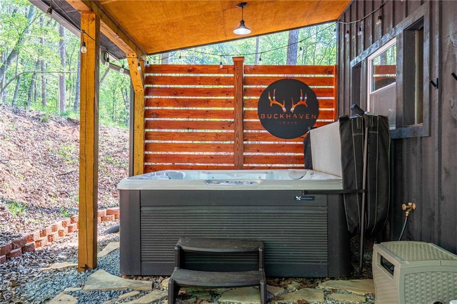 Exterior details and patio area of a home in , Ellijay (Image 20).