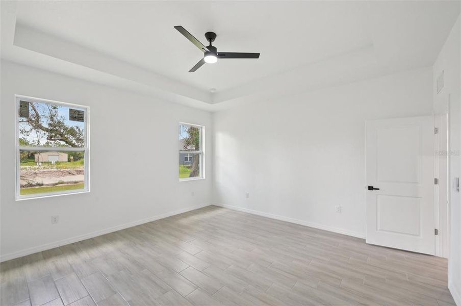 Spacious, unfurnished interior of a new home in , North Port (Image 24).
