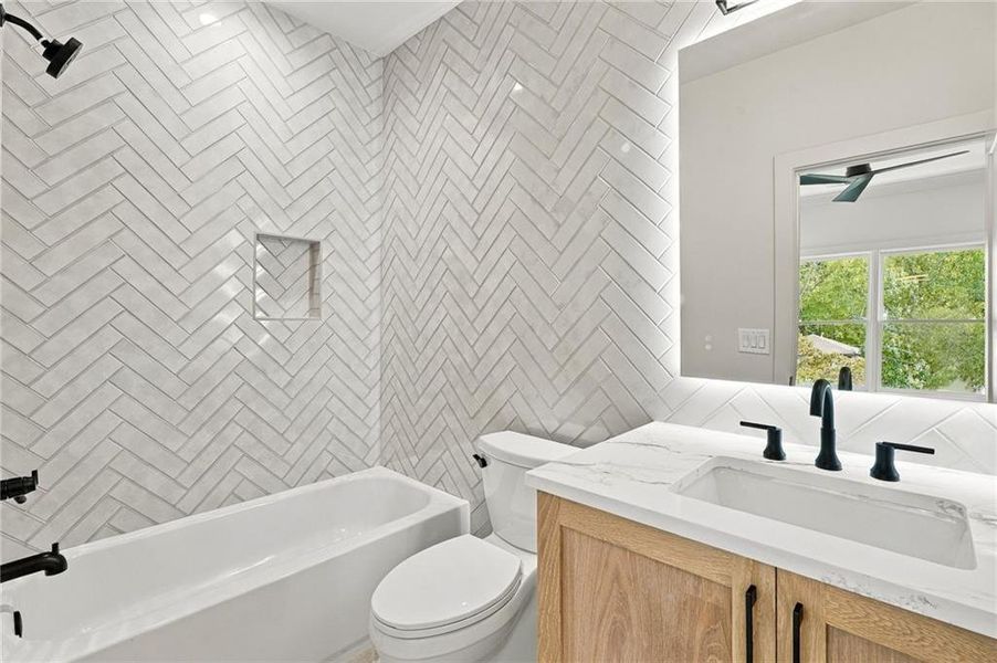 Furnished interior view inside a new home in , Alpharetta (Image 17).