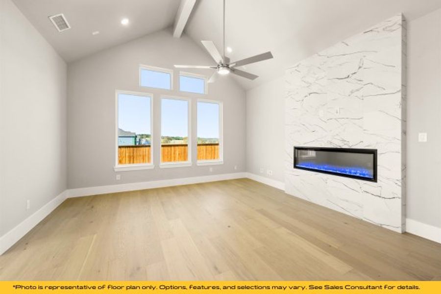 Representative unfurnished interior of a home built from the Tahoe by Stonefield Homes in Heath Golf and Yacht Club, Rockwall (Image 27).