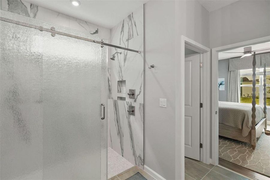 Furnished interior view inside a new home in , Kissimmee (Image 34).