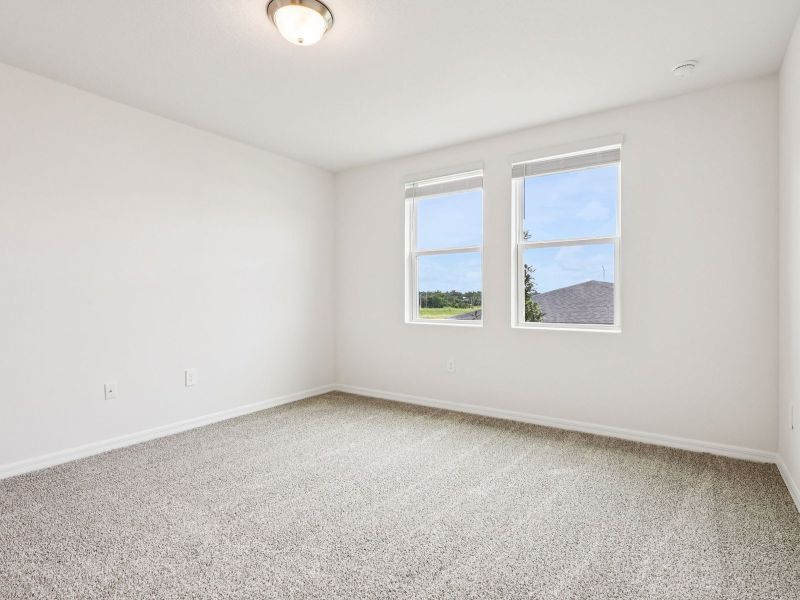 Spacious, unfurnished interior of a new home in Hamilton Bluff - Classic Series, Lake Hamilton (Image 10).