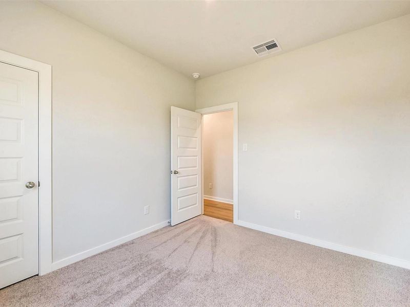 Spacious, unfurnished interior of a new home in The Villages at WestPointe, Dayton (Image 22).