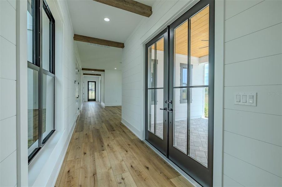 Spacious, unfurnished interior of a new home in , Lithia (Image 65).