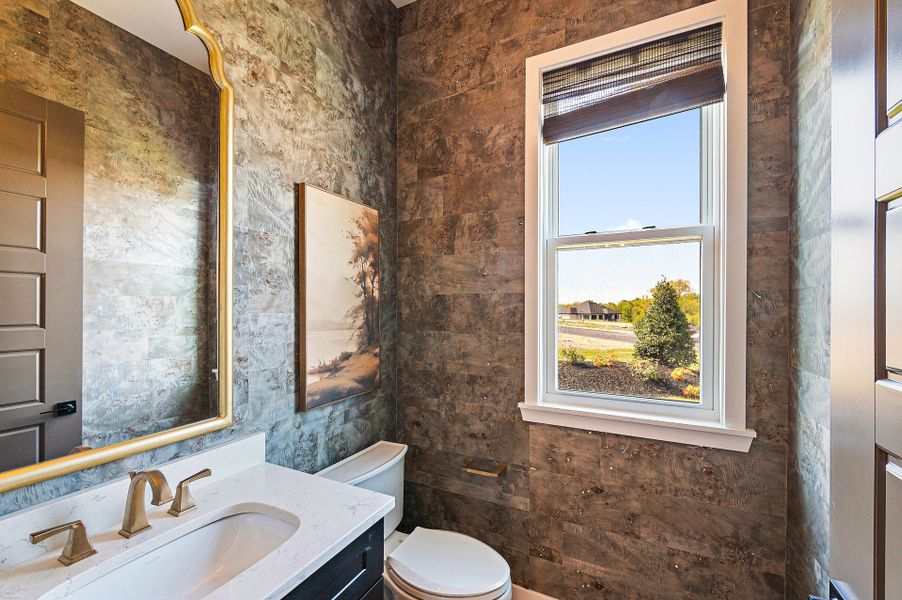 Representative furnished interior of a home built from the Winslow by Fischer Homes in Twin Lakes, Hoschton (Image 5).