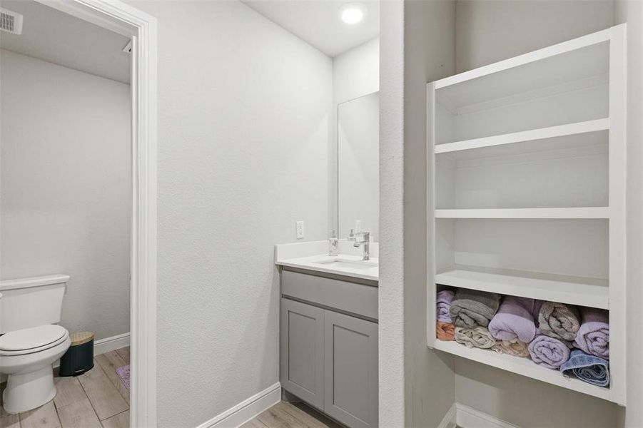 Furnished interior view inside a new home in , Burleson (Image 8).