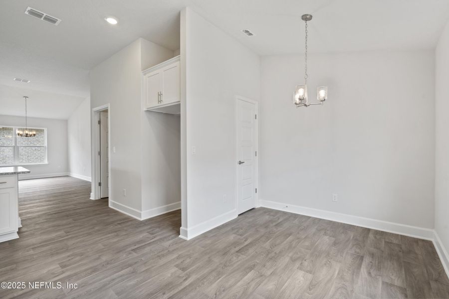 Spacious, unfurnished interior of a new home in Shadow Crest at Rolling Hills, Green Cove Springs (Image 19).