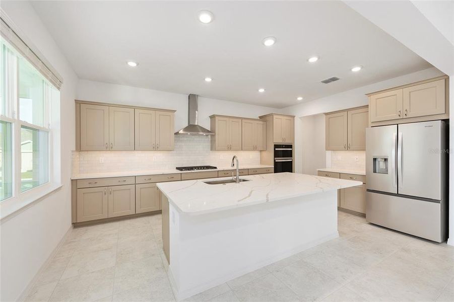 Furnished interior view inside a new home in Calesa Township, Ocala (Image 5).