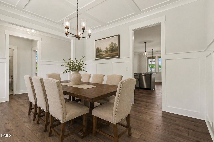 Virtually Staged Dining Room