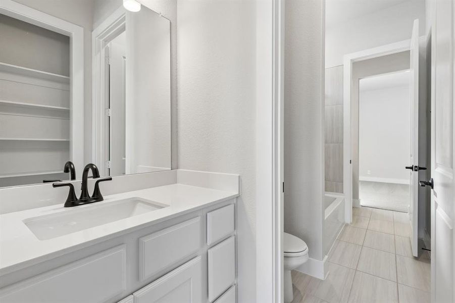 Furnished interior view inside a new home in Painted Tree Lakeside, McKinney (Image 16).