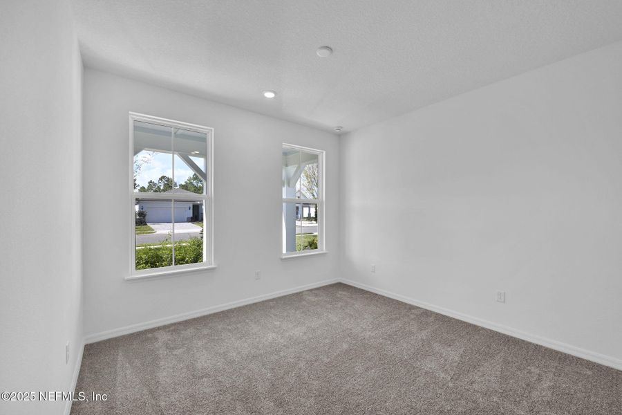 Spacious, unfurnished interior of a new home in Del Webb Nocatee, Ponte Vedra (Image 32).