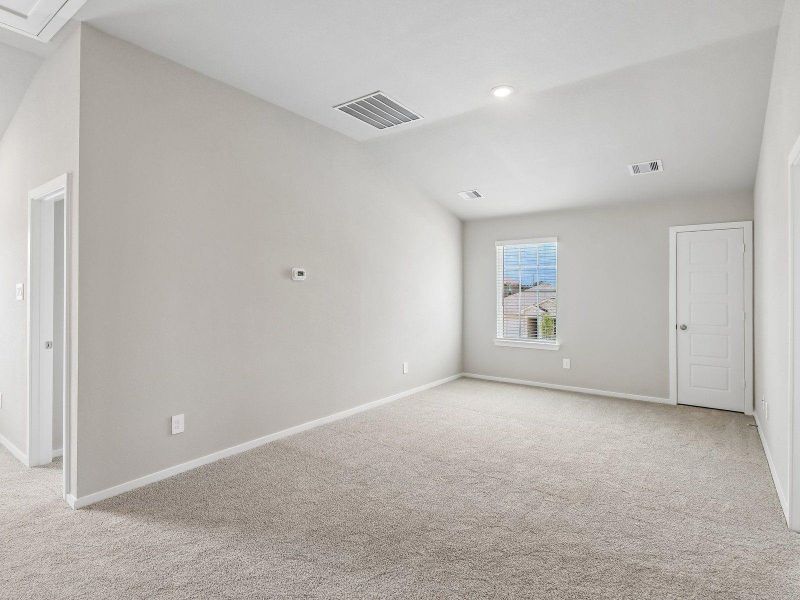 Spacious, unfurnished interior of a new home in Sanford Farms - Premier Series, Waller (Image 22).