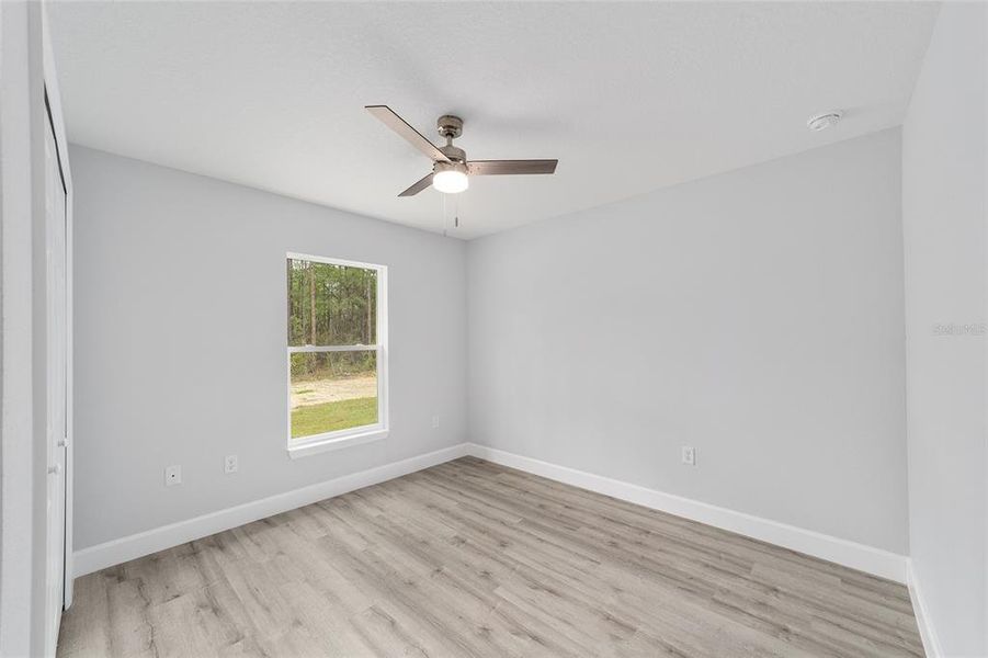 Spacious, unfurnished interior of a new home in , Dunnellon (Image 20).